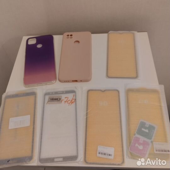 Чехлы и стекла на телефоны