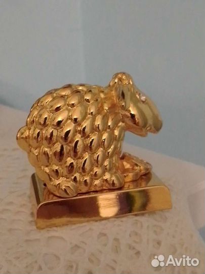 Сувенир Овечка с кристаллами Swarovski