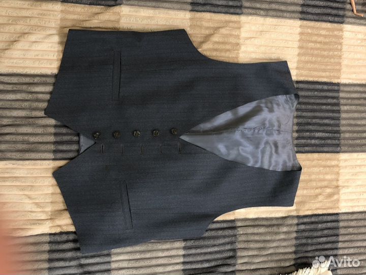 Мужской костюм тройка