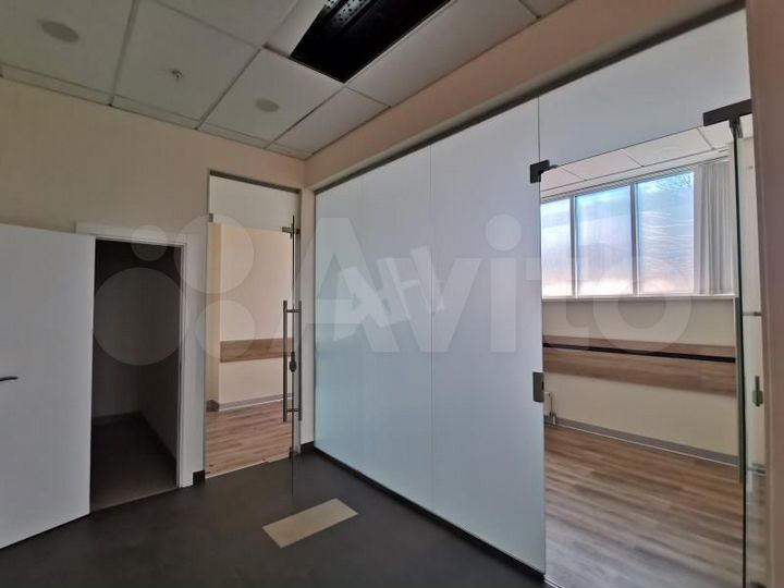 Аренда 111 м2 под офис, банк м