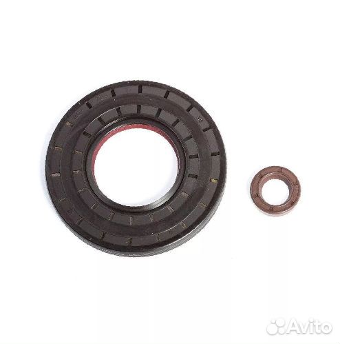 Сальник помпы(420931802)