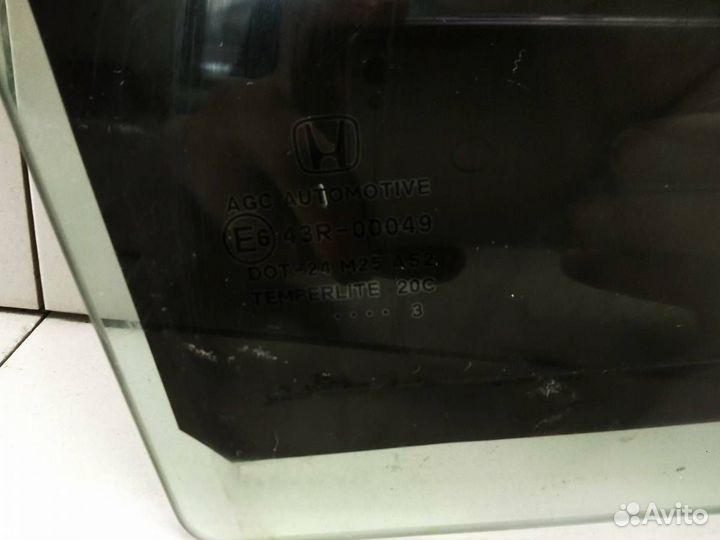 Стекло двери задней правой Honda CR-V 2007-2012