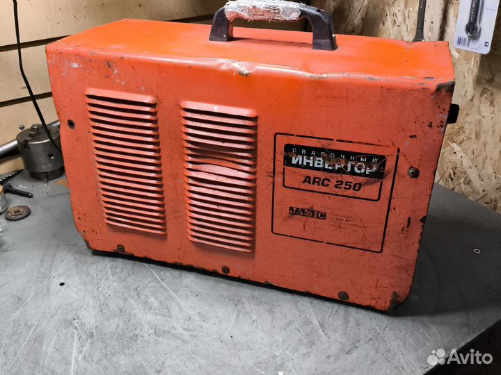 Сварочный инвертор Сварог arc 250р06 N7