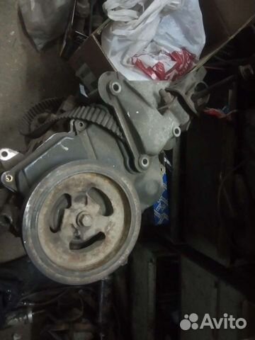 Опора двигателя для Крайслер Вояджер 2002г