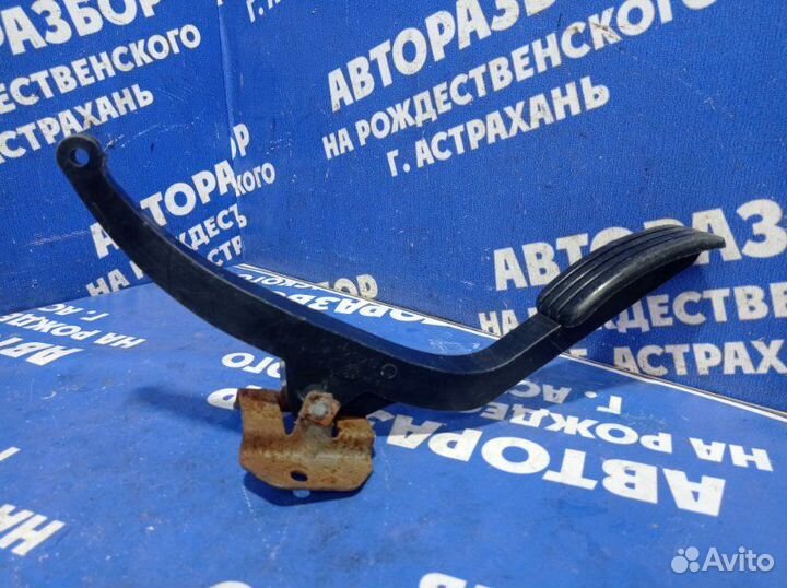 Педаль газа Renault Logan 1 седан 2008