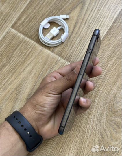 iPhone 8 plus 64gb