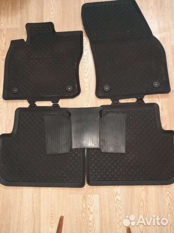 Оригинальные резиновые коврики volkswagen Tiguan 2