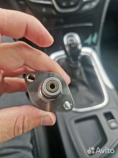 Клапан тнвд Denso dcrs301990 на опель 1.6 дизель