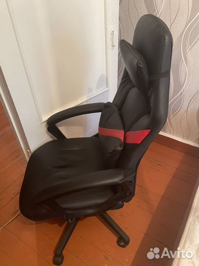 Компьютерное кресло