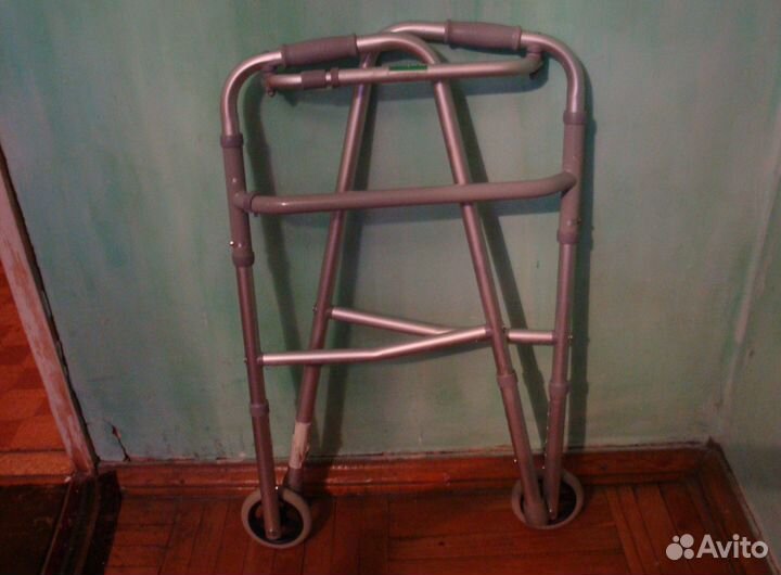 Ходунки роллаторы складные д/ взрослых