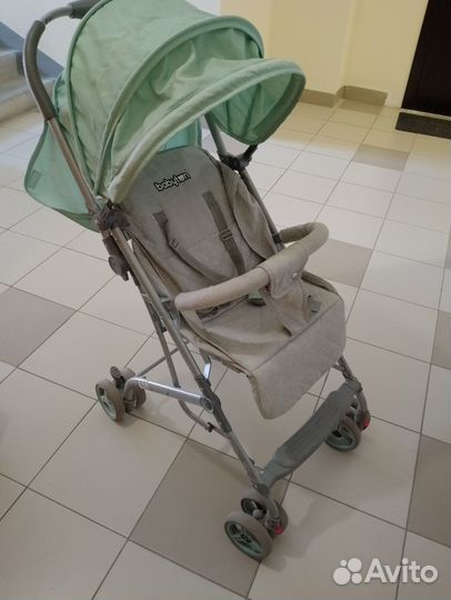 Прогулочная коляска