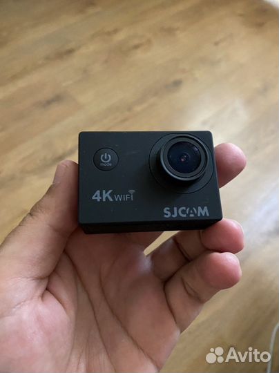 Action camera