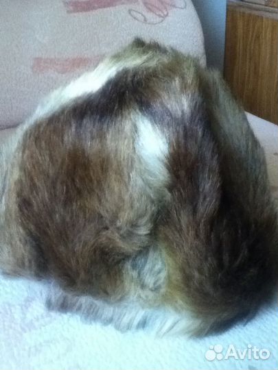 Женская меховая шапка винтаж