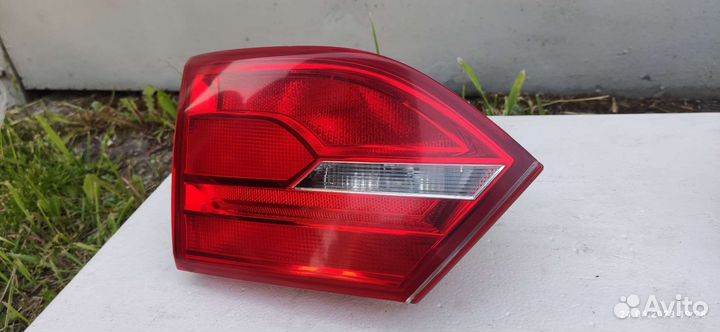Комплект задних фонарей Jetta 6