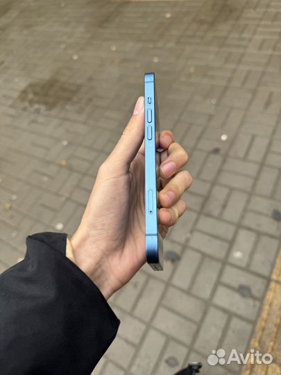 iPhone 13, 256 ГБ