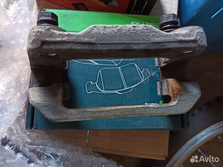 Скоба суппорта переднего хендай крета