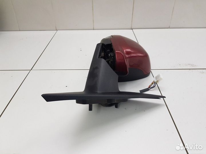 Зеркало заднего вида боковое правое(8 контактов)