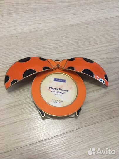 Рамка для фотографии круглая 6,5 см