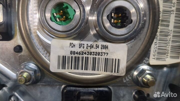 Подушка безопасности водителя BMW Z4 E85