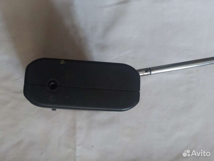 Радиопремник карманный sony ICF-380. Рабочий