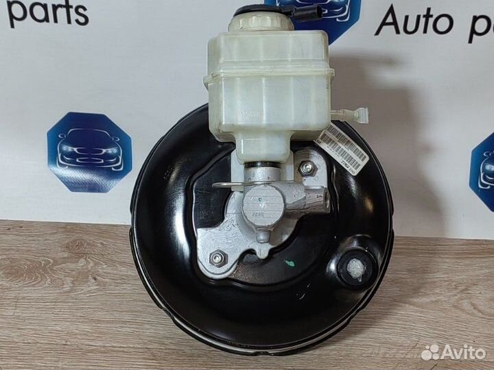 Вакуумный усилитель тормозов Bmw 5 F10 N63B44 2011