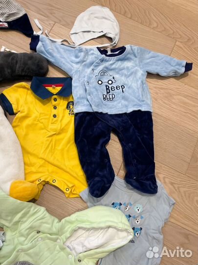 Большой комплект детской одежды (68-74см)