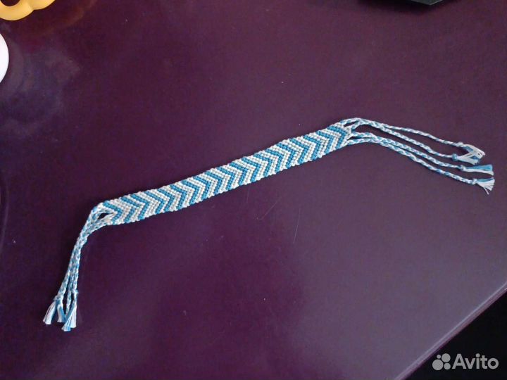 Фенечки из мулине и бисера