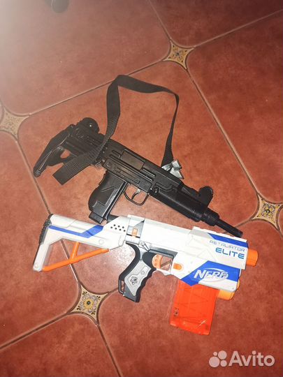 Nerf и автомат детский