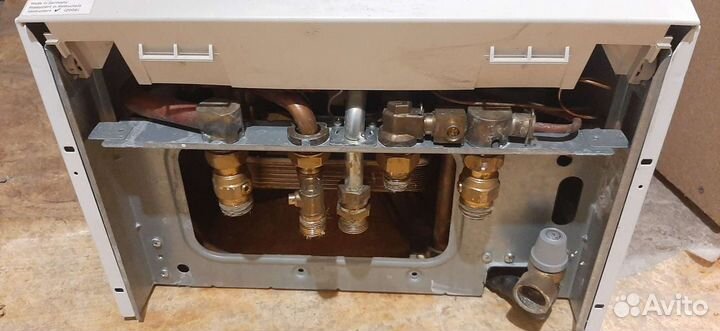 Газовый котел настенный двухконтурный vaillant 28