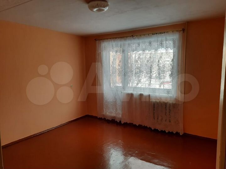 2-к. квартира, 46 м², 3/5 эт.