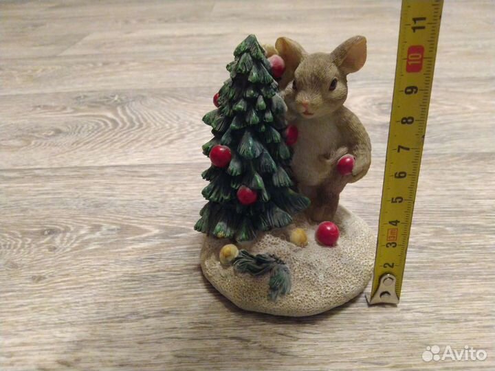 Статуэтки, сувениры