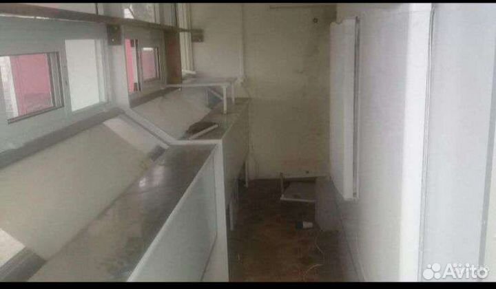 Тонар/торговый прицеп