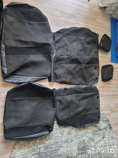 Чехлы на volkswagen polo