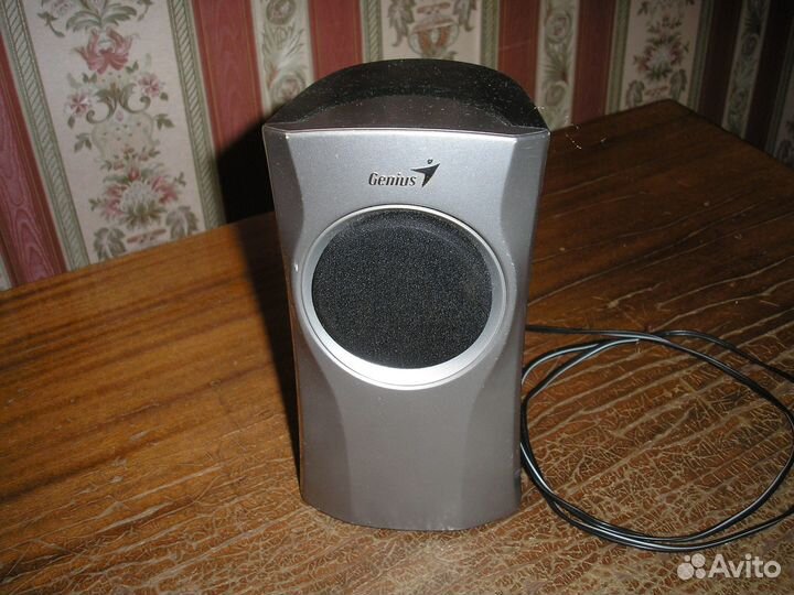 Колонка для компьютера Genius SP - E200