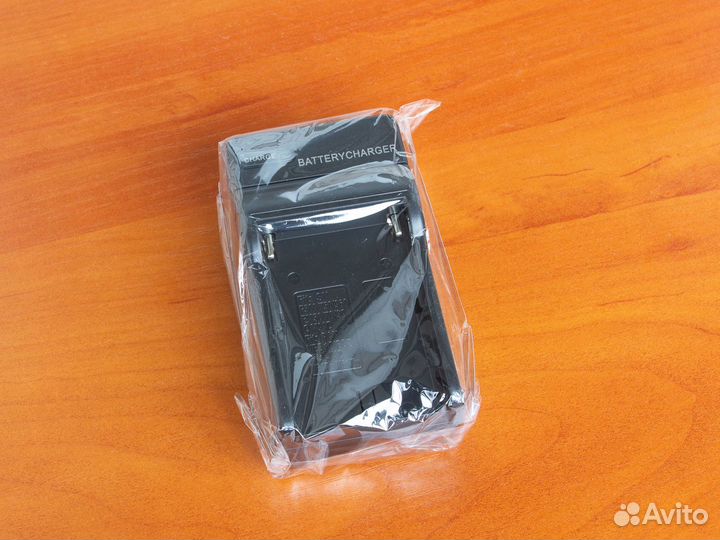 Зарядное устройство для Sony NP-F970 / F750 / F550