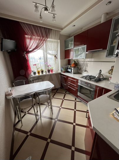 2-к. квартира, 49 м², 8/9 эт.