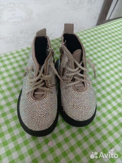 Ботинки демисезонные для девочки 21 размер