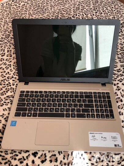 Ноутбук Asus модель X540S