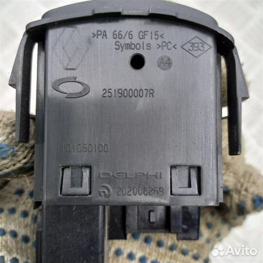 Кнопка корректора фар Renault Fluence 1.6 K4MV838