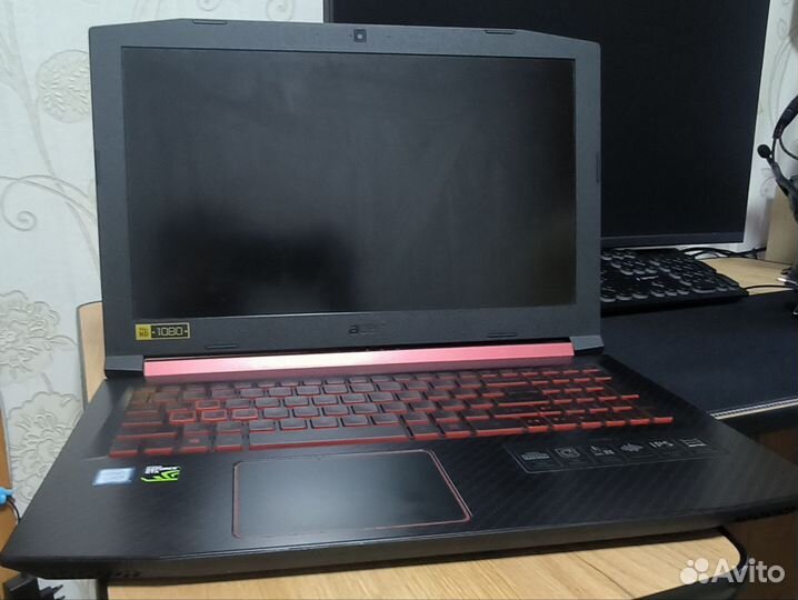 Acer Nitro 5 AN515-52-56Z7