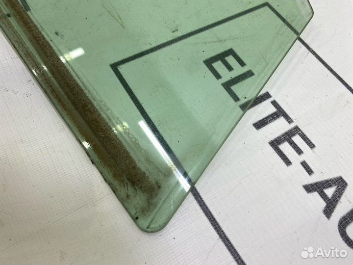 Стекло двери переднее правое Mazda 6 GH 2008