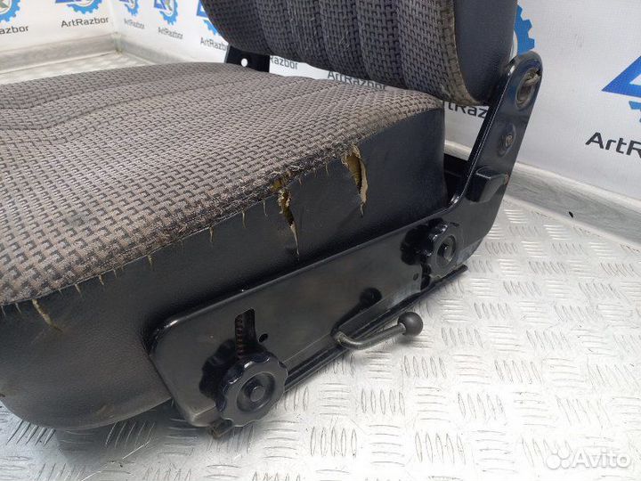 Сиденье Mercedes-Benz T1 207