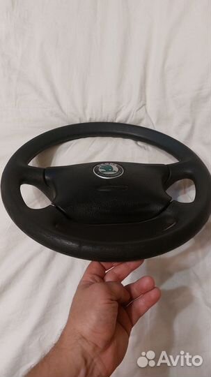 Руль б/у октавия 2007год