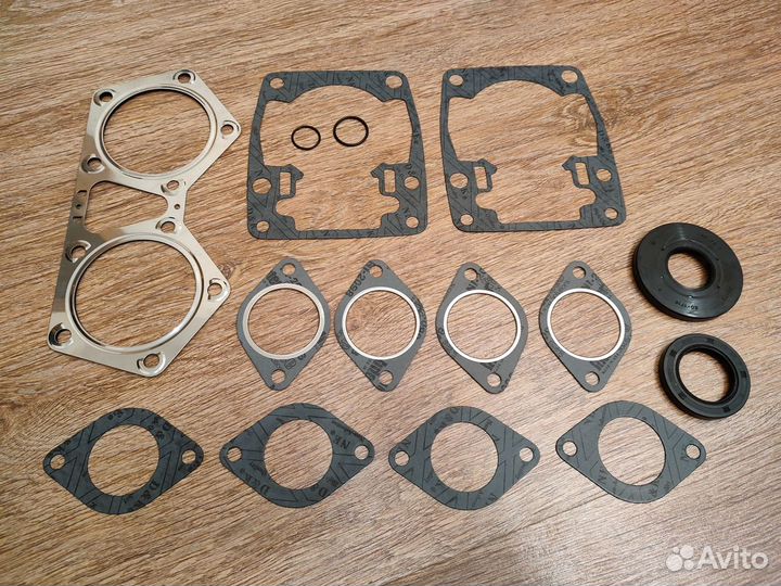 Комплект прокладок с сальниками Arctic Cat 570