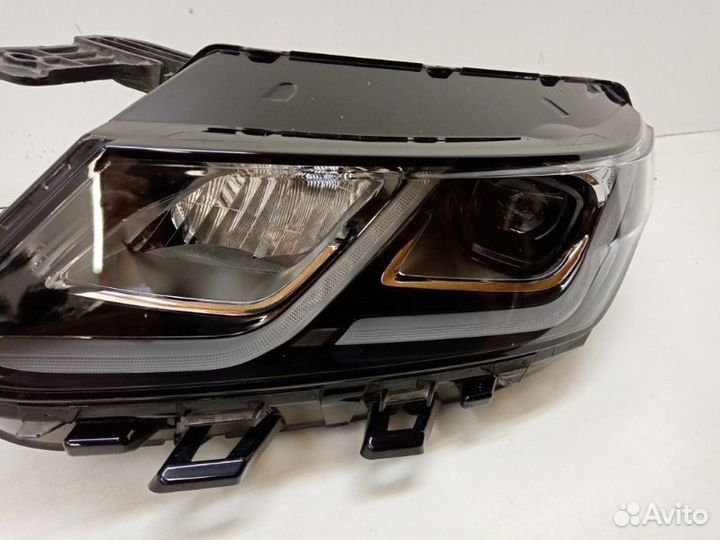 Фара левая Geely Coolray SX4 2018