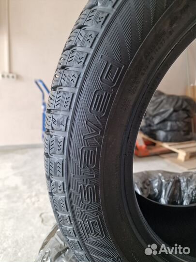 Gislaved Soft Frost 200 205/55 R16
