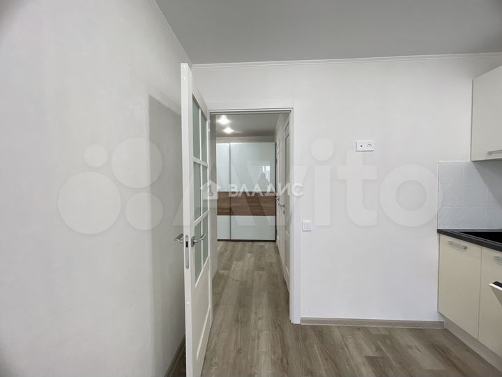 3-к. квартира, 95 м², 4/5 эт.