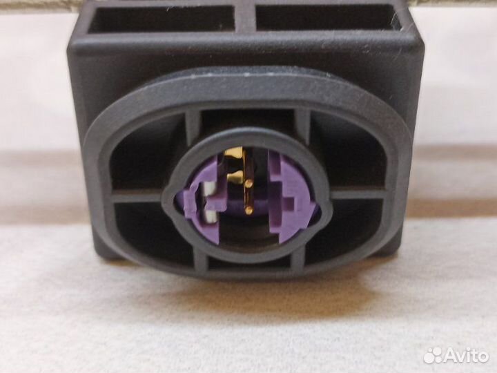 Пиропатрон акб Volkswagen Touareg 7L AXQ 2006