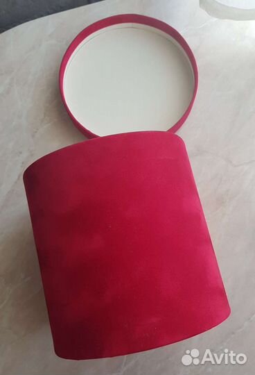 Коробка подарочная