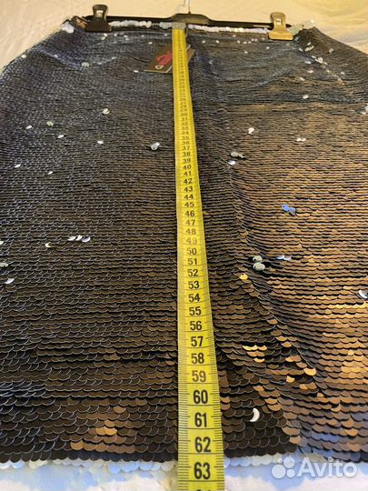 Юбка карандаш с пайетками новая